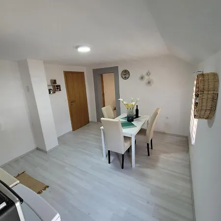 Daris Guest house