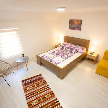 ゲストハウス Daris モスタル